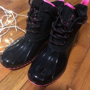 Hilfiger winter boots